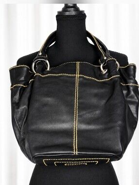 👜 Tignanello Black Leather Tote Shoulder Contrast Stitch Striped Lining Large